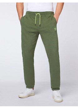 Chiemsee Spodnie dresowe w kolorze zielonym ze sklepu Limango Polska w kategorii Spodnie męskie - zdjęcie 169840031