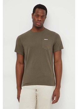 Barbour t-shirt bawełniany kolor zielony gładki ze sklepu PRM w kategorii T-shirty męskie - zdjęcie 169850260