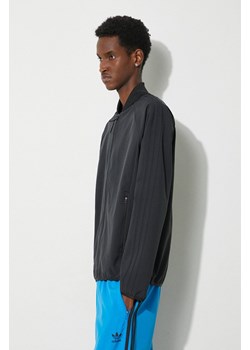 adidas Originals bluza męska kolor czarny z aplikacją  IM9883 ze sklepu PRM w kategorii Bluzy męskie - zdjęcie 169850324