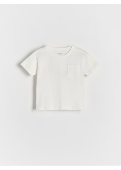 Reserved - T-shirt oversize z kieszonką - złamana biel ze sklepu Reserved w kategorii Koszulki niemowlęce - zdjęcie 169858534