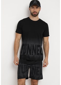 Czarny Bawełniany Komplet Dresowy Koszulka z Nadrukiem i Szorty z Kieszeniami Bezbia ze sklepu Born2be Odzież w kategorii Spodnie męskie - zdjęcie 169867980