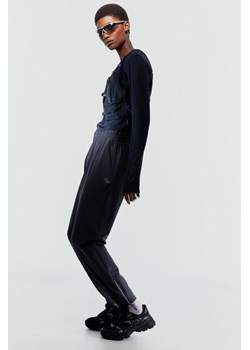 H & M - Spodnie do biegania DryMove - Szary ze sklepu H&M w kategorii Spodnie męskie - zdjęcie 169871713