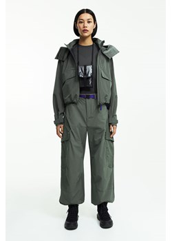 H & M - Outdoorowe spodnie spadochronowe - Zielony ze sklepu H&M w kategorii Spodnie damskie - zdjęcie 169871913