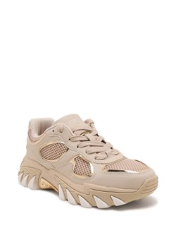 Guess Sneakersy ze sklepu Gomez Fashion Store w kategorii Buty sportowe damskie - zdjęcie 169877023