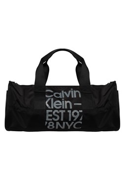 Calvin Klein Torba | K50K5103810GJ | Mężczyzna | Czarny ze sklepu ubierzsie.com w kategorii Torby sportowe - zdjęcie 169878094
