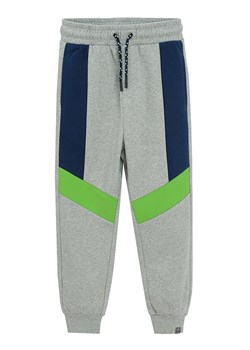 COOL CLUB Spodnie dresowe w kolorze szarym ze sklepu Limango Polska w kategorii Spodnie chłopięce - zdjęcie 169886220
