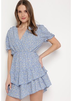 Niebiesko-Beżowa Sukienka Mini z Falbankami i Kopertowym Dekoltem z Gumką w Talii Isarola ze sklepu Born2be Odzież w kategorii Sukienki - zdjęcie 169892350