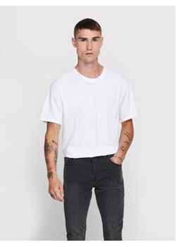 Only & Sons T-Shirt Matt 22002973 Biały Regular Fit ze sklepu MODIVO w kategorii T-shirty męskie - zdjęcie 169896302
