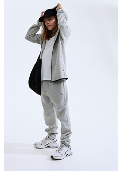 H & M - Joggersy sportowe - Szary ze sklepu H&M w kategorii Spodnie chłopięce - zdjęcie 169908574