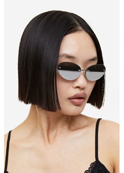 H & M - Owalne okulary przeciwsłoneczne - Srebrny ze sklepu H&M w kategorii Okulary przeciwsłoneczne damskie - zdjęcie 169908862