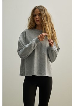 H & M - Top sportowy DryMove z długim rękawem - Szary ze sklepu H&M w kategorii Bluzki damskie - zdjęcie 169908932