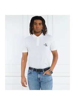 CALVIN KLEIN JEANS Polo MONOLOGO | Regular Fit ze sklepu Gomez Fashion Store w kategorii T-shirty męskie - zdjęcie 169911010