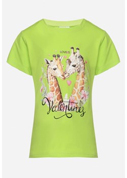 Jasnozielona Koszulka z Bawełny Ozdobiona Nadrukiem Sidanulla ze sklepu Born2be Odzież w kategorii Bluzki dziewczęce - zdjęcie 169936544
