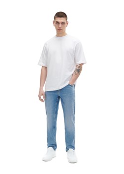 Cropp - Niebieskie jeansy slim - niebieski ze sklepu Cropp w kategorii Jeansy męskie - zdjęcie 169958964