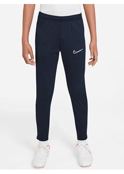 Nike Spodnie sportowe w kolorze granatowym ze sklepu Limango Polska w kategorii Spodnie chłopięce - zdjęcie 169964771