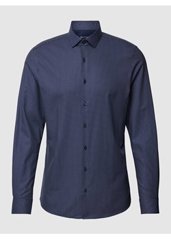 Koszula biznesowa ze wzorem na całej powierzchni ze sklepu Peek&Cloppenburg  w kategorii Koszule męskie - zdjęcie 169990920