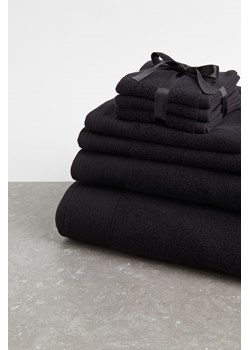 H & M - Ręcznik z bawełnianej frotté - Czarny ze sklepu H&M w kategorii Ręczniki - zdjęcie 169992514
