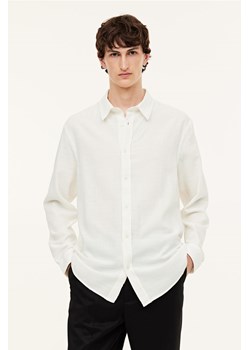 H & M - Kreszowana koszula Regular Fit - Biały ze sklepu H&M w kategorii Koszule męskie - zdjęcie 169992562