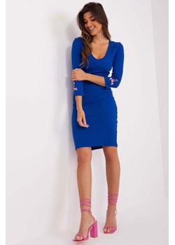 Kobaltowa dopasowana sukienka damska w prążek ze sklepu 5.10.15 w kategorii Sukienki - zdjęcie 169994321
