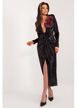 Czarna welurowa sukienka damska wieczorowa midi z rozcięciem ze sklepu 5.10.15 w kategorii Sukienki - zdjęcie 169994441