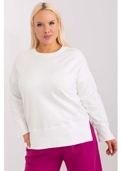 Ecru bluza damska plus size z okrągłym dekoltem ze sklepu 5.10.15 w kategorii Bluzy damskie - zdjęcie 169994544