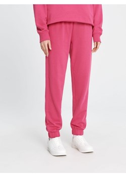 Sinsay - Spodnie dresowe - różowy ze sklepu Sinsay w kategorii Spodnie damskie - zdjęcie 169999190