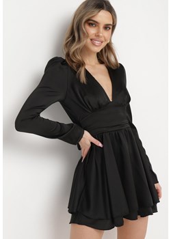 Czarna Satynowa Sukienka Mini z Głębokim Dekoltem i Wiązaniem z Tyłu Liadan ze sklepu Born2be Odzież w kategorii Sukienki - zdjęcie 169999503