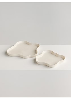 Reserved - Ceramiczna taca dekoracyjna - złamana biel ze sklepu Reserved w kategorii Misy i tace dekoracyjne - zdjęcie 170001701
