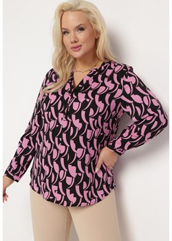 Czarno-Różowa Bluzka z Długim Rękawem w Abstrakcyjny Wzór z Guzikami Ysara ze sklepu Born2be Odzież w kategorii Bluzki damskie - zdjęcie 170004744