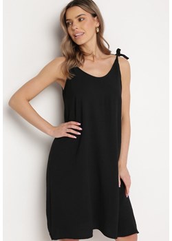 Czarna Midi Sukienka na Wiązanych Ramiączkach o Trapezowym Fasonie Urttica ze sklepu Born2be Odzież w kategorii Sukienki - zdjęcie 170004944