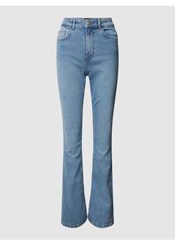 Jeansy o rozkloszowanym kroju z wpuszczanymi kieszeniami model ‘PEGGY’ ze sklepu Peek&Cloppenburg  w kategorii Jeansy damskie - zdjęcie 170006251