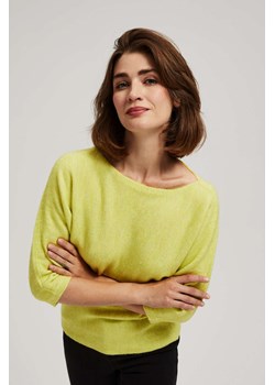 Sweter z rękawem 3/4 limonkowy ze sklepu Moodo.pl w kategorii Swetry damskie - zdjęcie 170027990