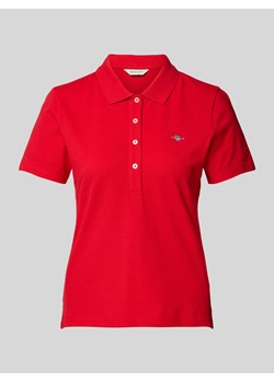 Koszulka polo o kroju slim fit z wyhaftowanym logo ze sklepu Peek&Cloppenburg  w kategorii Bluzki damskie - zdjęcie 170038280
