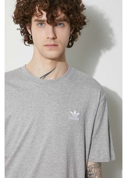 adidas Originals t-shirt bawełniany Essential Tee męski kolor szary melanżowy IR9692 ze sklepu PRM w kategorii T-shirty męskie - zdjęcie 170039523