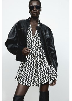 H & M - Szmizjerka z wiązanym paskiem - Czarny ze sklepu H&M w kategorii Sukienki - zdjęcie 170039583