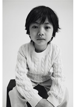 H & M - Bawełniany sweter w warkoczowy splot - Biały ze sklepu H&M w kategorii Swetry dziewczęce - zdjęcie 170040140