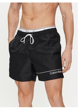 Calvin Klein Swimwear Szorty kąpielowe KM0KM00957 Czarny Regular Fit ze sklepu MODIVO w kategorii Kąpielówki - zdjęcie 170045284