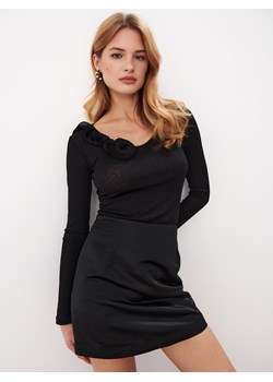 Mohito - Bluzka z ozdobnym elementem - czarny ze sklepu Mohito w kategorii Bluzki damskie - zdjęcie 170051960