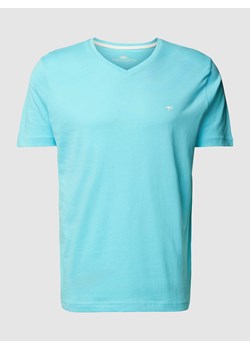 T-shirt z dekoltem w serek ze sklepu Peek&Cloppenburg  w kategorii T-shirty męskie - zdjęcie 170056724