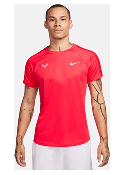 Męska koszulka z krótkim rękawem do tenisa Nike Dri-FIT Rafa Challenger - Czerwony ze sklepu Nike poland w kategorii T-shirty męskie - zdjęcie 170057624