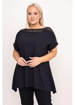 Czarna Bluzka z haftowanym dekoltem LAGUZI ze sklepu TONO w kategorii Bluzki damskie - zdjęcie 170058652