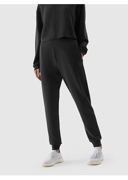 4F Spodnie dresowe w kolorze antracytowym ze sklepu Limango Polska w kategorii Spodnie damskie - zdjęcie 170061574