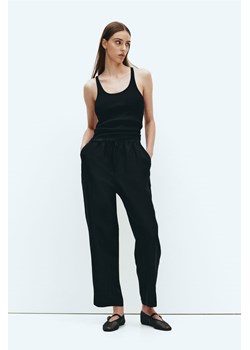 H & M - Zwężane spodnie z domieszką lnu - Czarny ze sklepu H&M w kategorii Spodnie damskie - zdjęcie 170103740