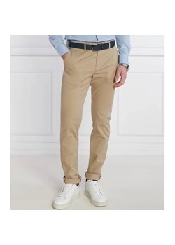 Tommy Hilfiger Spodnie chino CORE BLEECKER 1985 | Slim Fit ze sklepu Gomez Fashion Store w kategorii Spodnie męskie - zdjęcie 170110364