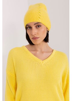 Żółta damska czapka z dzianiny ze sklepu 5.10.15 w kategorii Czapki zimowe damskie - zdjęcie 170111584