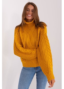 Ciemnożółty damski sweter oversize z golfem ze sklepu 5.10.15 w kategorii Swetry damskie - zdjęcie 170111754