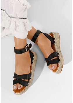 Czarne sandały na koturnie Avelena ze sklepu Zapatos w kategorii Sandały damskie - zdjęcie 170112693