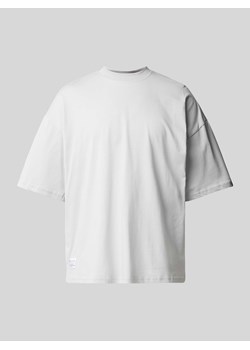 T-shirt z naszywką z logo model ‘LOGO’ ze sklepu Peek&Cloppenburg  w kategorii T-shirty męskie - zdjęcie 170117564