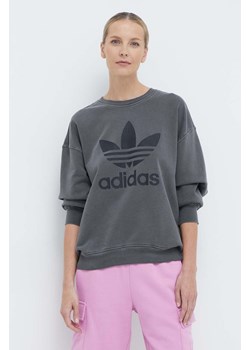 adidas Originals bluza bawełniana damska kolor szary z nadrukiem IN2270 ze sklepu PRM w kategorii Bluzy damskie - zdjęcie 170121493