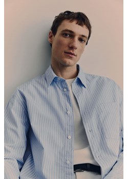 H & M - Popelinowa koszula Loose Fit - Niebieski ze sklepu H&M w kategorii Koszule męskie - zdjęcie 170123171
